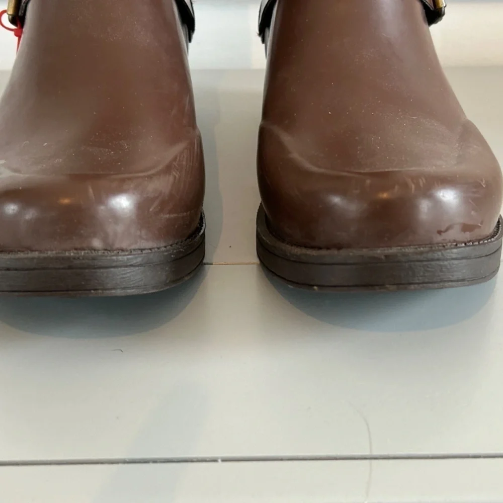 Ugg Sivada Chocolate Rain Boots Sz 41‎